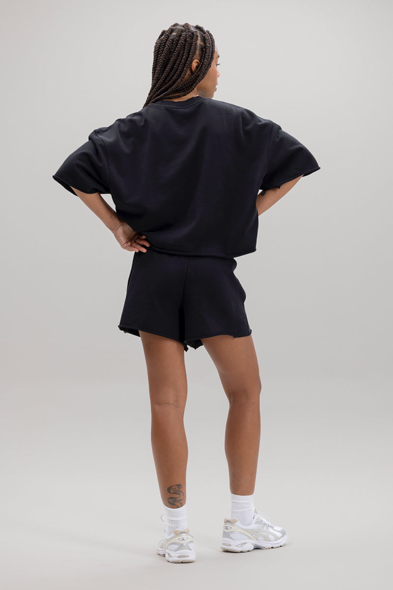 Mid Rise Short Black