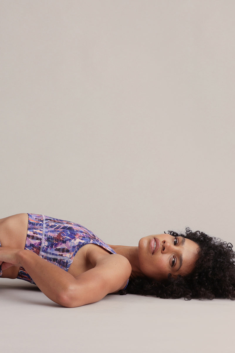 Bra Brushstroke