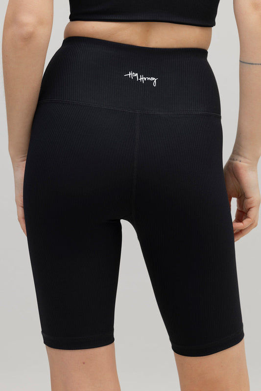 High-Waist Biker Ribbed Black